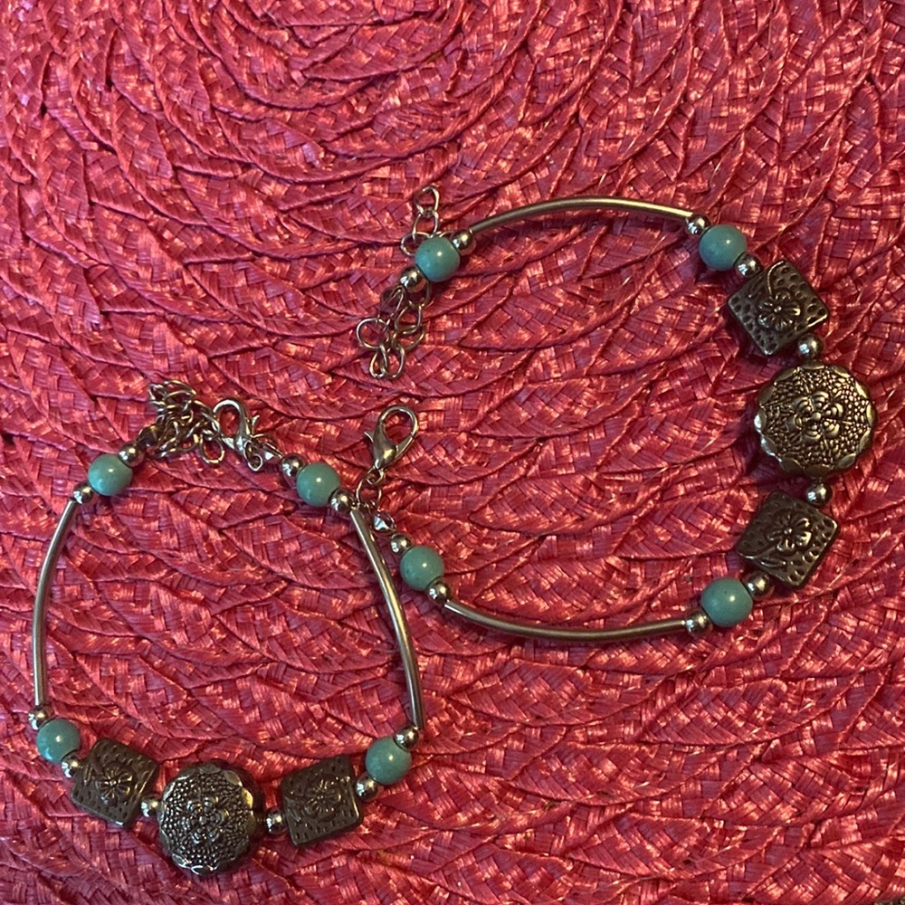 Set (2) of adjustable bracelets/anklets (silver/turquoise)
